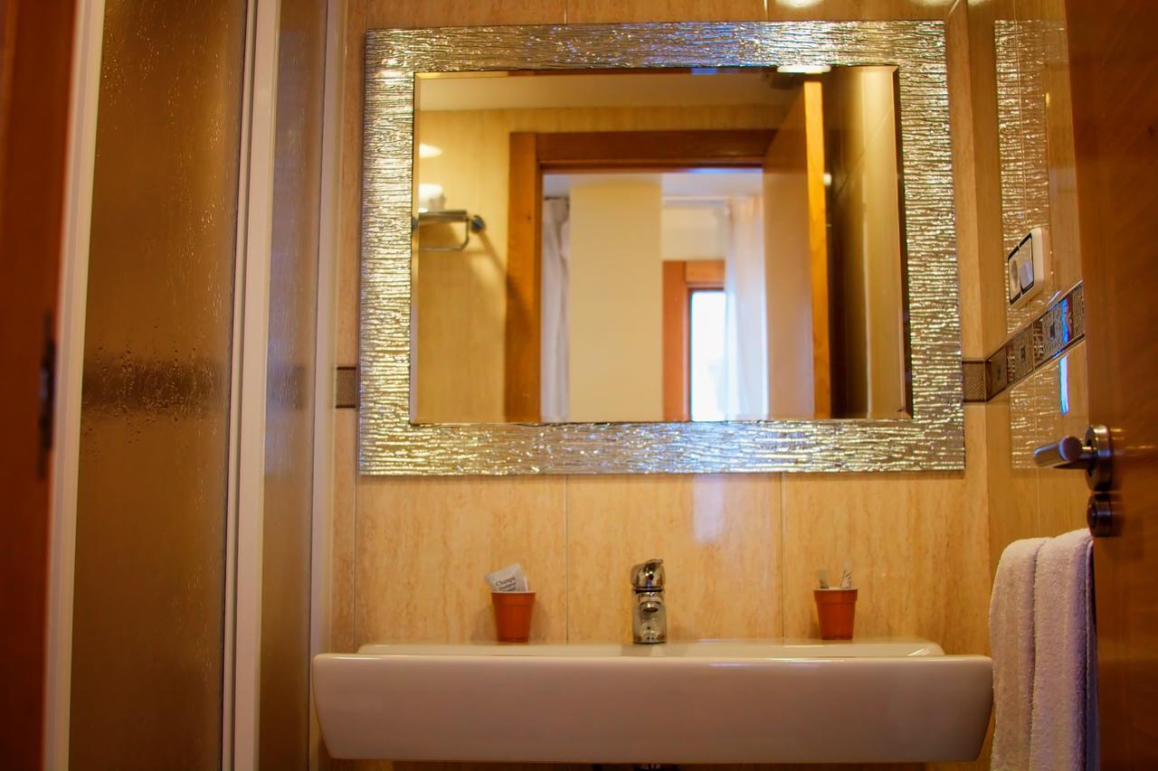 Hotel Santa Catalina By Bossh Hotels La Corogne Extérieur photo