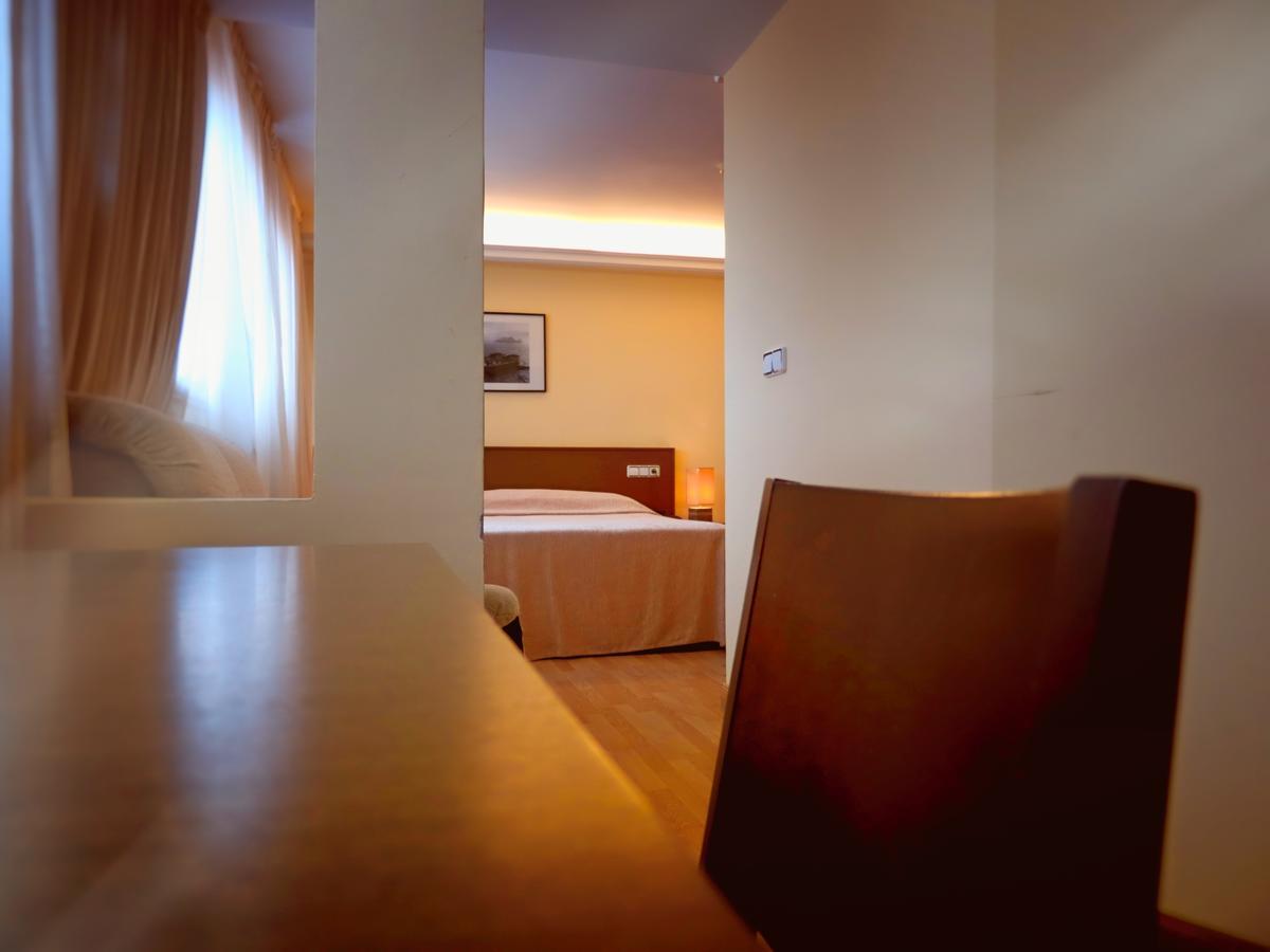 Hotel Santa Catalina By Bossh Hotels La Corogne Extérieur photo
